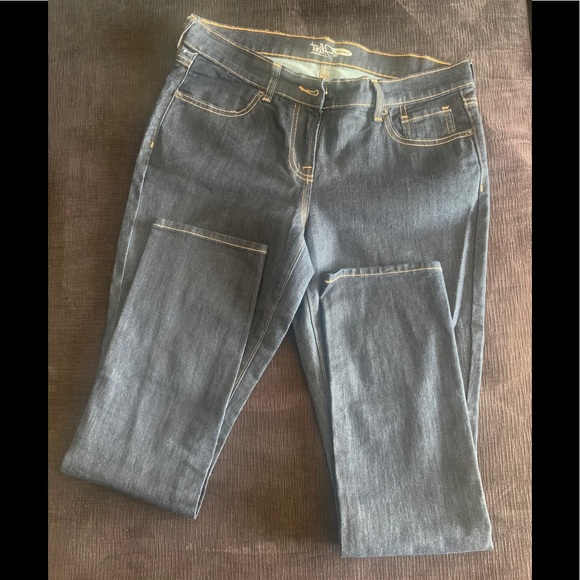 Old Navy Flirt Jeans - NWOT - Picture 3 of 3